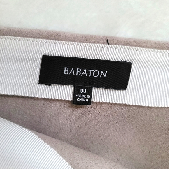 Aritzia Babaton Faux Suede Mini Skirt in Beige Size 00 - Picture 6 of 12